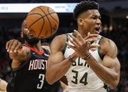 亚博-包含加时末段密尔沃基雄鹿备战NBA季后赛；绝杀压哨细节曝光；气氛紧张；细节决定成败的词条-亚博